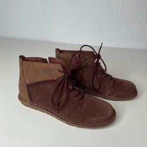 Clarks Collection Tamitha Key boots brown lace up suede size 9